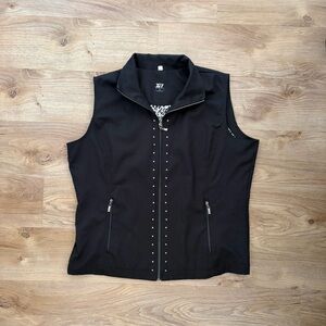 Tail Black Studded Vest 2 Pockets Add Style and Class! Size Large